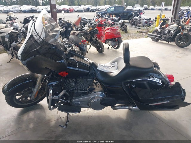 1HD1FVC10NB602427 Harley-Davidson 2022