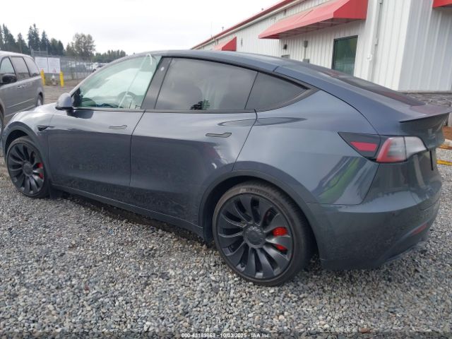 2022 TESLA MODEL Y 7SAYGDEF2NF485367 Photo 2