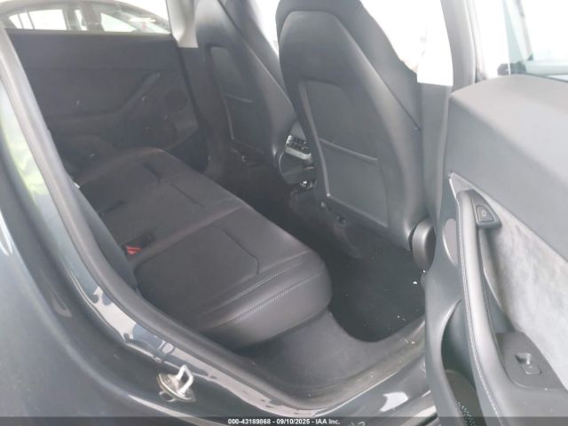 2022 TESLA MODEL Y 7SAYGDEF2NF485367 Photo 7