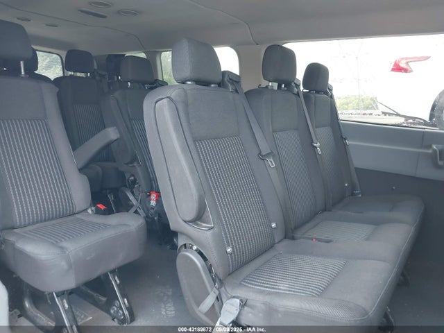 1FBZX2YM0HKA87800 Ford Transit