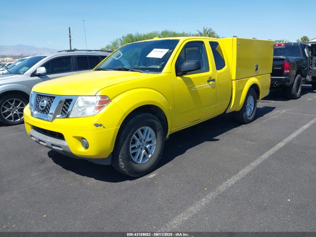 1N6DD0CU7HN762824 Nissan 2017