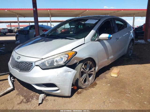 KIA dohc gdi nu 2015 KNAFZ4A82F5372766 Image 2