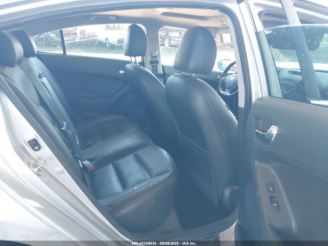 KIA dohc gdi nu 2015 KNAFZ4A82F5372766 Image 8