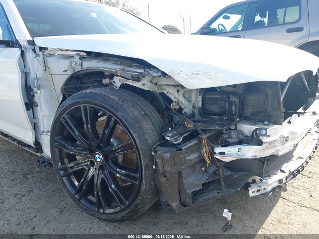 WBAJE5C57KWW18584 BMW 540I