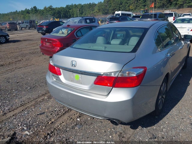 Honda k24w1 2015 1HGCR2F31FA119082 Image 16