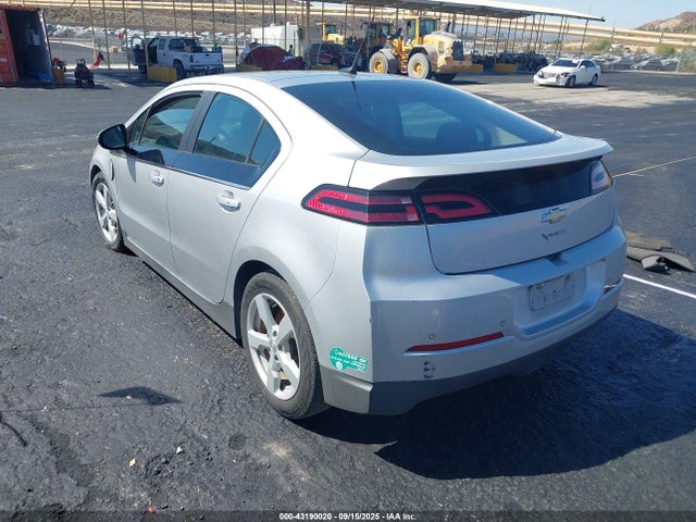 Chevrolet luu - ffv, e-flex, fam 2014 1G1RE6E4XEU162167 Image 3