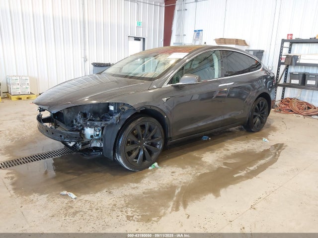 2016 TESLA MODEL X 5YJXCAE22GF028917 Photo 1
