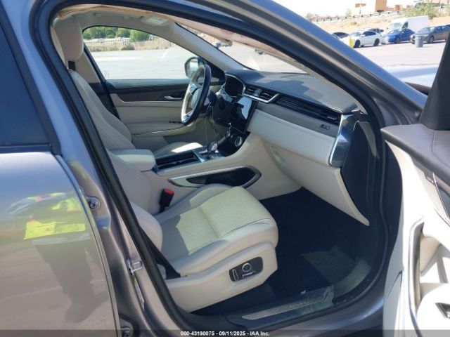 2021 JAGUAR F-PACE SADCJ2EUXMA664263 Photo 4