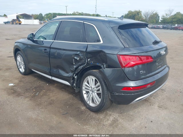 2019 AUDI Q5 WA1BNAFYXK2128874 Photo 2