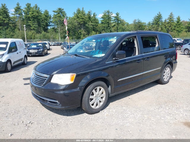 2C4RC1BG0ER217253 Chrysler Town and Country