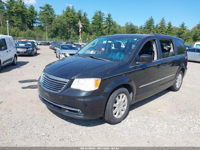 2C4RC1BG0ER217253 Chrysler Town and Country