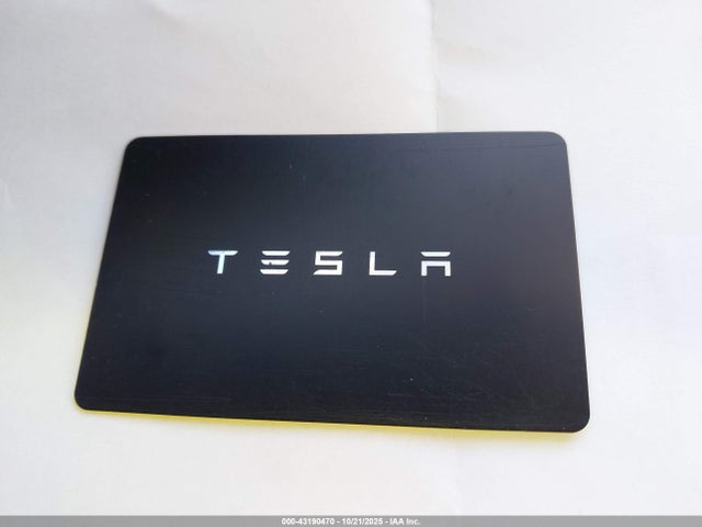 2023 TESLA MODEL Y 7SAYGDEE8PA126452 Photo 10