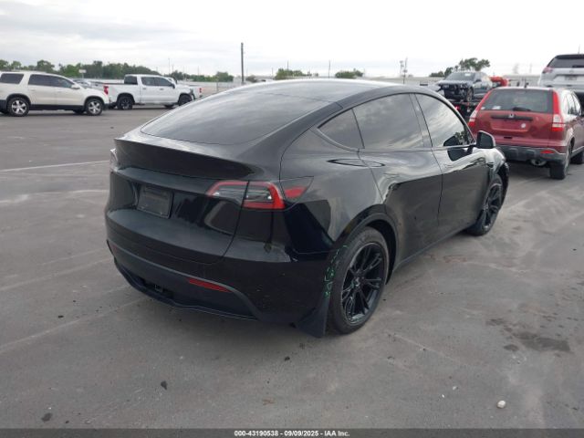 2023 TESLA MODEL Y 7SAYGAEE5PF830903 Photo 3