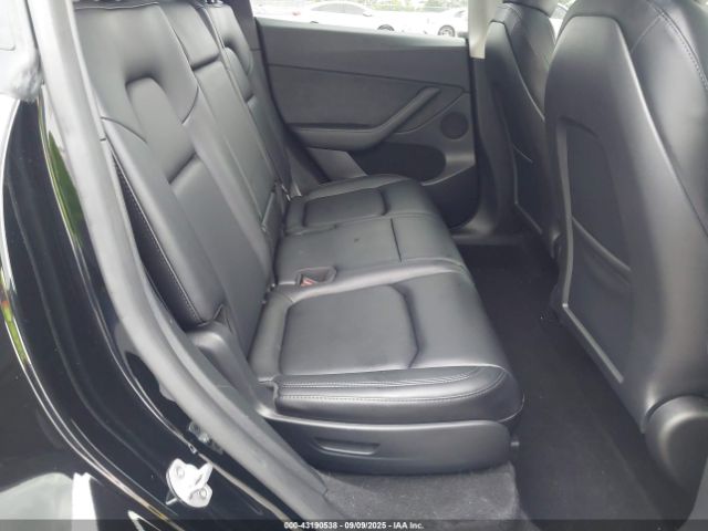 2023 TESLA MODEL Y 7SAYGAEE5PF830903 Photo 7