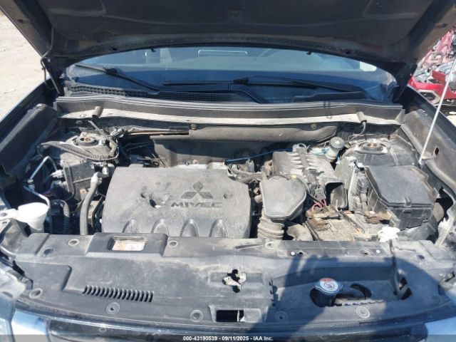 2018 MITSUBISHI OUTLANDER JA4AD3A31JJ004065 Photo 9