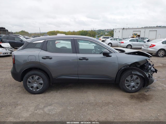 Nissan kicks mpv 2025 3N8AP6BB8SL365862 Image 13