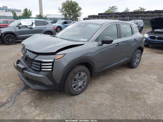 Nissan kicks mpv 2025 3N8AP6BB8SL365862 Image 2