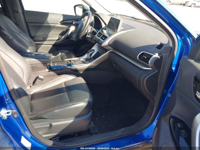 2018 MITSUBISHI ECLIPSE CROSS JA4AT5AAXJZ069270 Photo 4