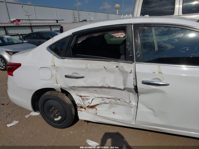 2019 Nissan Sentra Sv მანქანა იყიდება აუქციონზე, vin: 3N1AB7AP0KY327979, აუქციონის ნომერი: 43190616