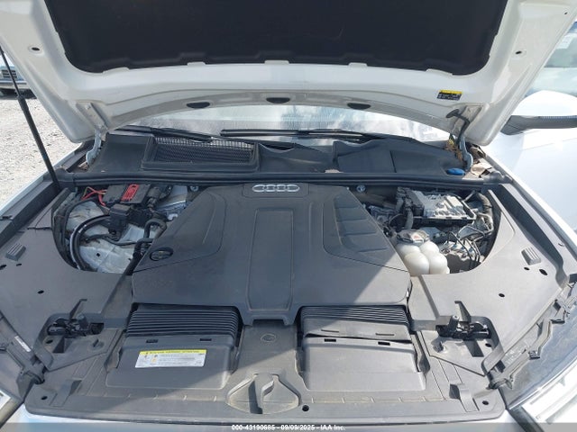 2019 AUDI Q7 WA1AHBF70KD028593 Photo 9