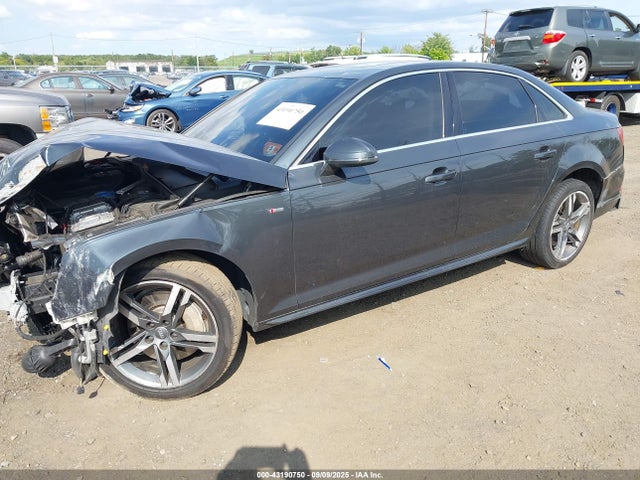 2017 AUDI A4 WAUENAF42HN063510 Photo 1