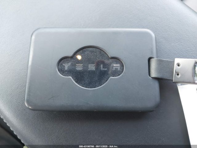 2020 TESLA MODEL Y 5YJYGDEE4LF038301 Photo 10