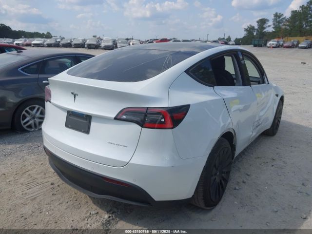 2020 TESLA MODEL Y 5YJYGDEE4LF038301 Photo 3