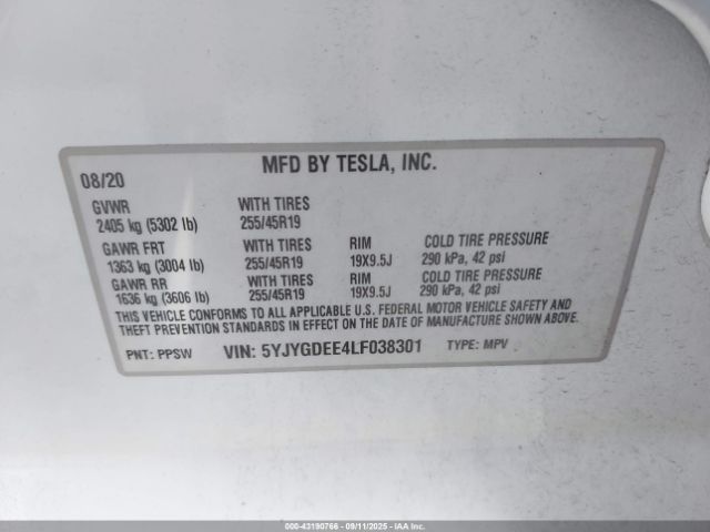 2020 TESLA MODEL Y 5YJYGDEE4LF038301 Photo 8