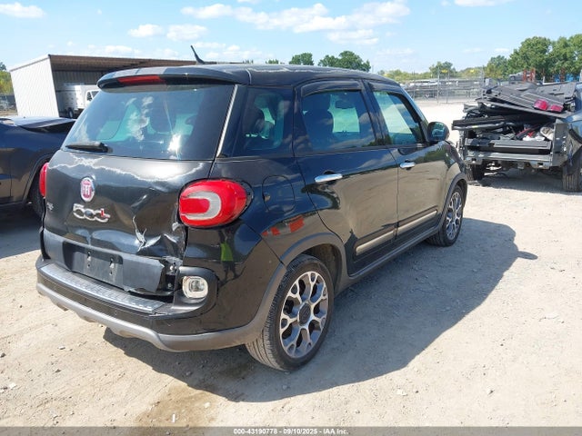 2014 FIAT 500L ZFBCFADH8EZ014140 Photo 3