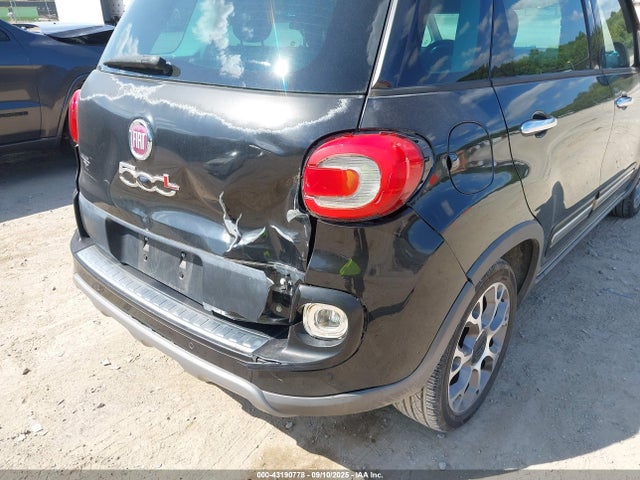 2014 FIAT 500L ZFBCFADH8EZ014140 Photo 5