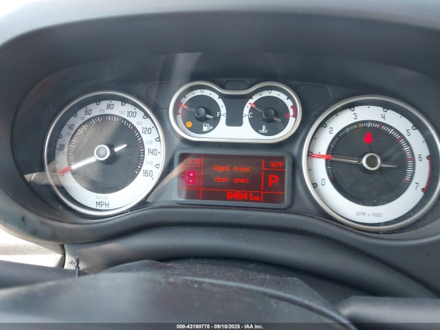 2014 FIAT 500L ZFBCFADH8EZ014140 Photo 6