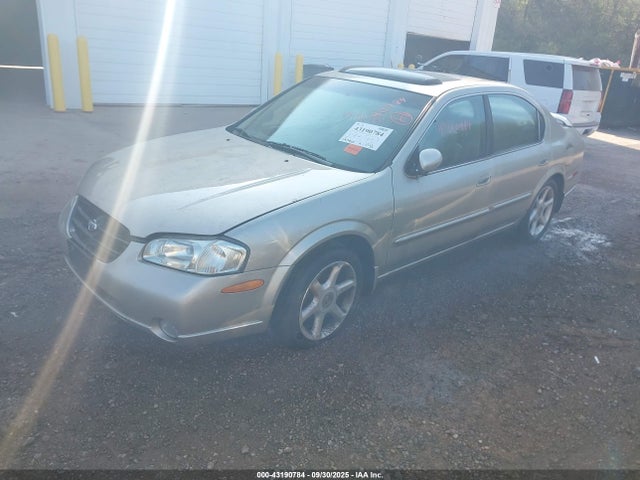 43190784 :رقم المزاد ، JN1CA31D11T834312 vin ، 2001 Nissan Maxima Se مزاد بيع