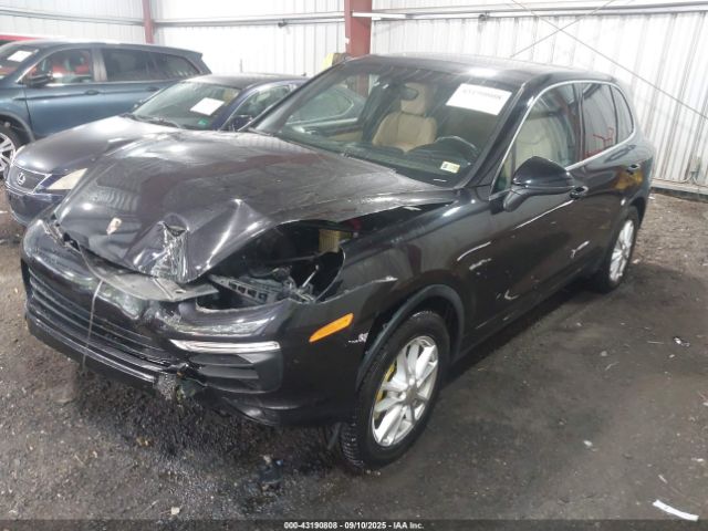 2016 PORSCHE CAYENNE WP1AF2A2XGKA43725 Photo 1