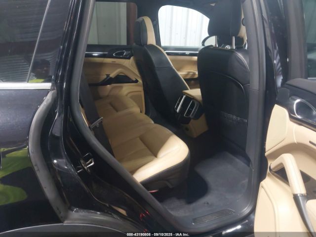 2016 PORSCHE CAYENNE WP1AF2A2XGKA43725 Photo 7
