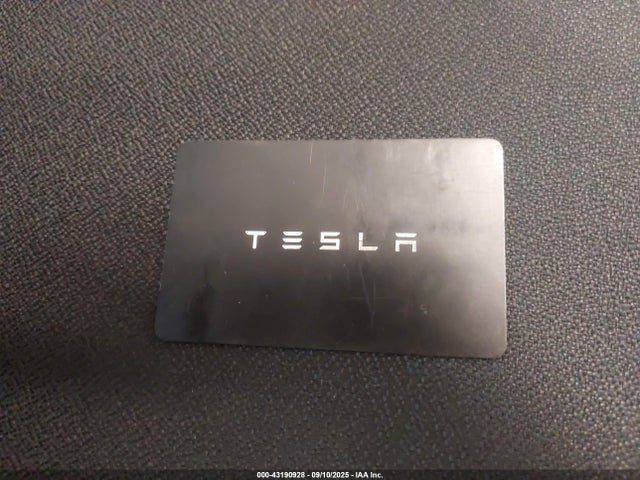 Tesla 2019 2019 5YJ3E1EB5KF231687 Image 11
