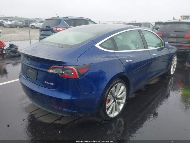 Tesla 2019 2019 5YJ3E1EB5KF231687 Image 4