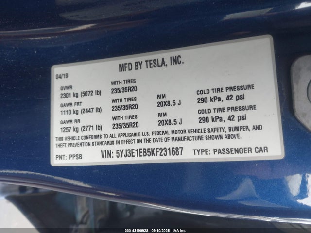 Tesla 2019 2019 5YJ3E1EB5KF231687 Image 9