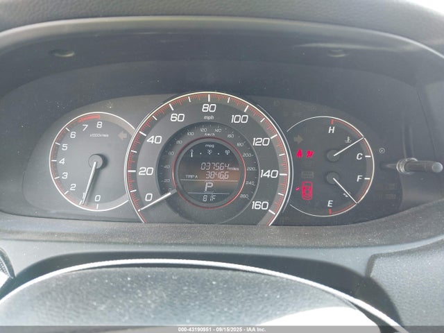 Honda k24w1 2014 1HGCR2F51EA014588 Image 7