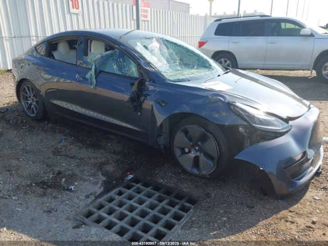 2022 TESLA MODEL 3 5YJ3E1EB6NF153697 Photo 0