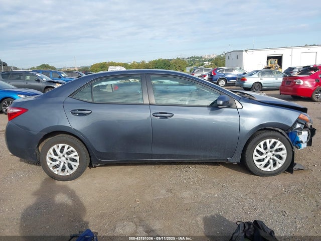 Toyota 2zr-fe 2017 2T1BURHE6HC935896 Image 14