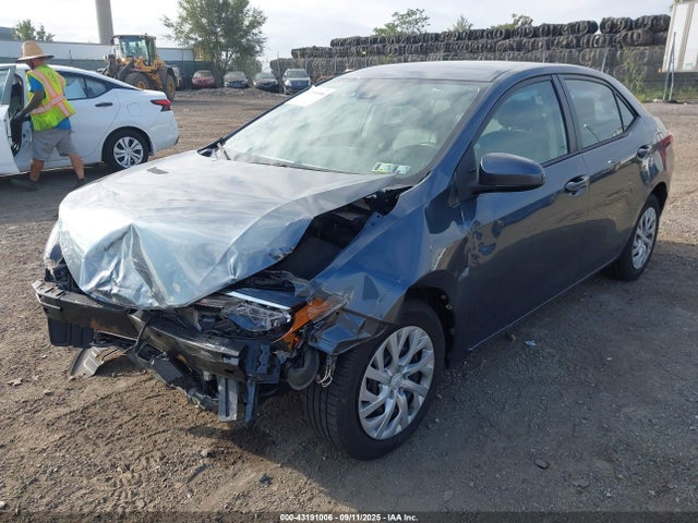 Toyota 2zr-fe 2017 2T1BURHE6HC935896 Image 2