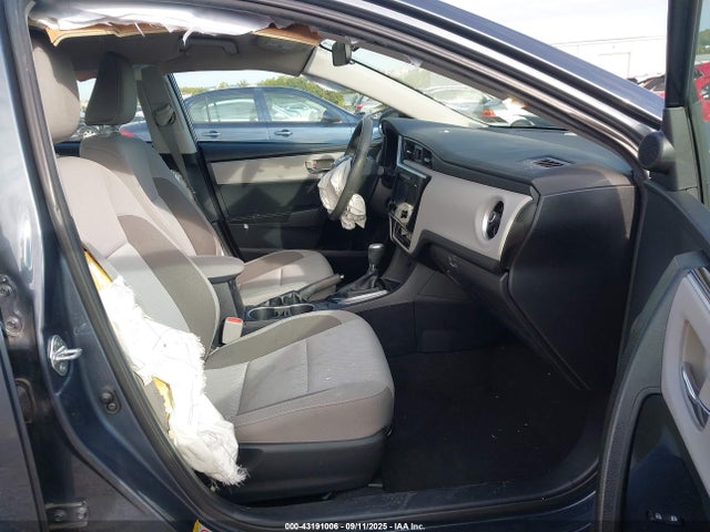 Toyota 2zr-fe 2017 2T1BURHE6HC935896 Image 5
