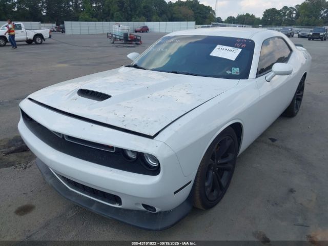 2021 DODGE CHALLENGER 2C3CDZBTXMH555685 Photo 1