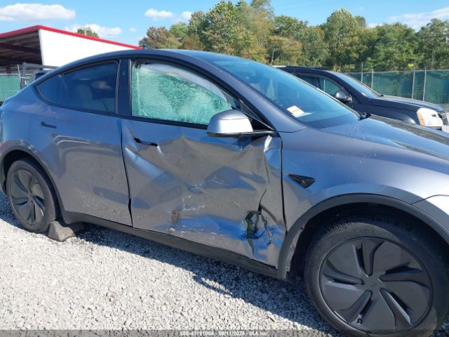 2026 TESLA MODEL Y 7SAYGDED0TA428934 Photo 5