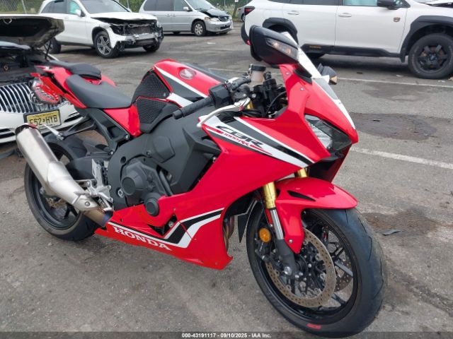 2021 HONDA CBR1000 JH2SC7719MK400230