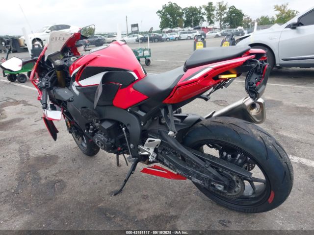 2021 HONDA CBR1000 JH2SC7719MK400230 Photo 2