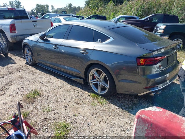 2018 AUDI S5 WAUC4CF59JA032007 Photo 2