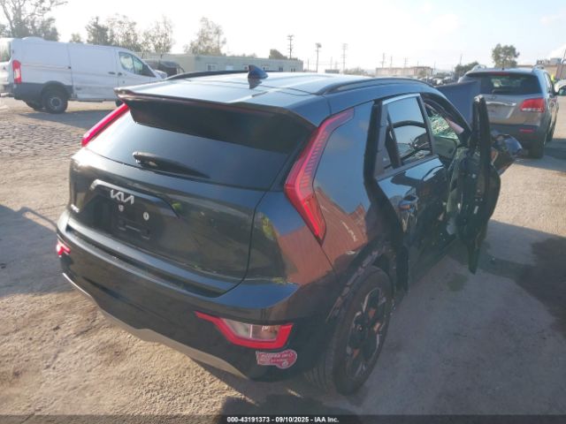 2023 KIA NIRO EV KNDCR3L14P5066590 Photo 3