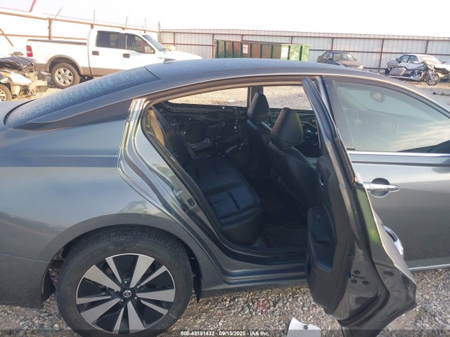 1N4BL4EV7KC245395 Nissan 2019