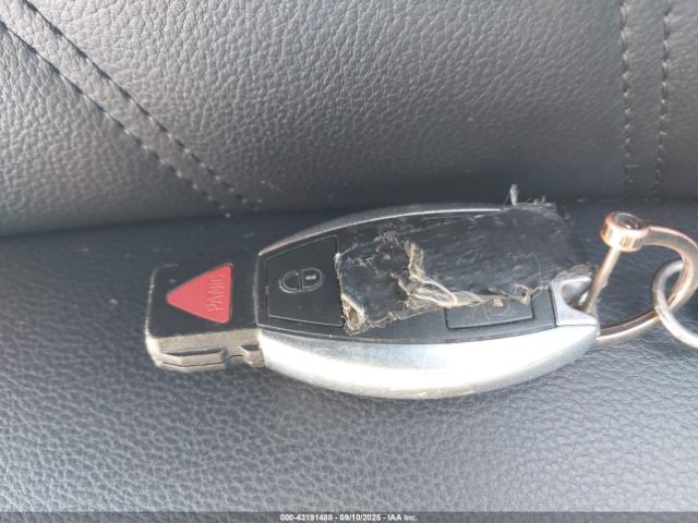 2011 MERCEDES-BENZ E 550 WDDHF9AB9BA292806 Photo 10